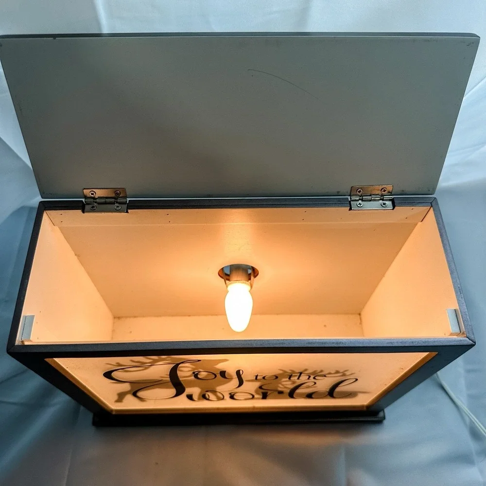 Christmas‎ Light Lamp Joy To The World Night Light Shadow Box Reindeer 10